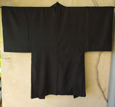 kimono haori homme japon soie noir doublure soie gris vert dos