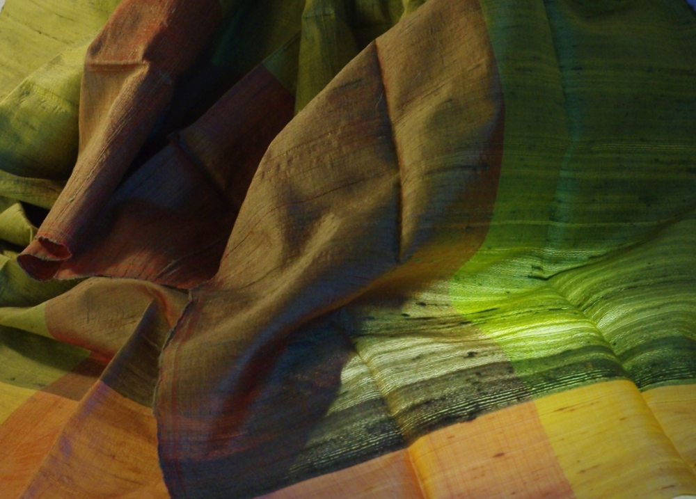 etole soie sauvage tissee main effet chatoyant vert anis vert tilleul cambodge