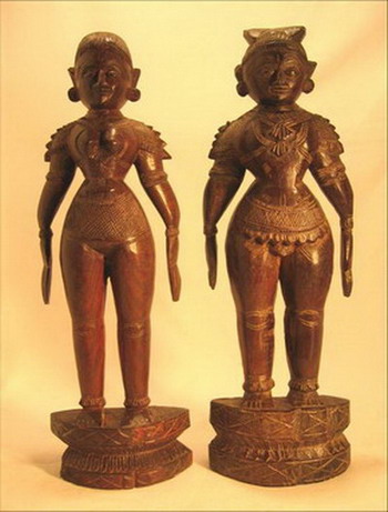 figurine poupee bois antiquite couple inde