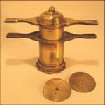 vaisselle pressoir muruku bronze ancien inde