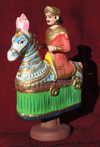 figurine poupée danseuse bollywood cheval papier maché Inde