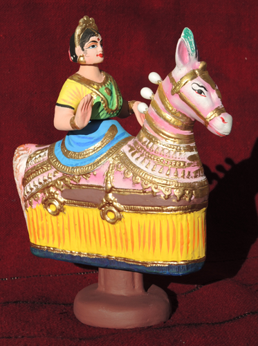 figurine poupée danseuse cheval bollywood papier maché Inde