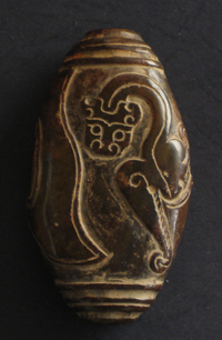 sculpture jade brun antiquite bijou perle dragon ovoide chine